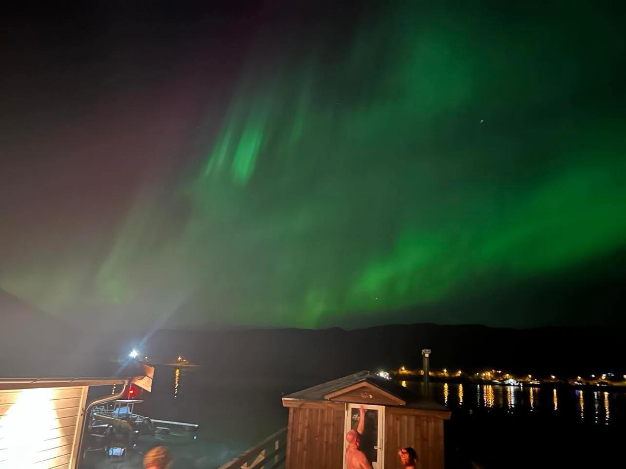 Kvaloyvagen Gard As Holiday home *